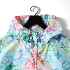 LV PASTEL WINDBREAKER3